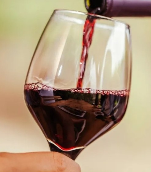 Copa de vino tinto Entre Ríos