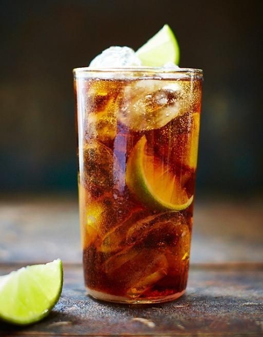 3 Cuba libre con 7 años por el precio de 2
