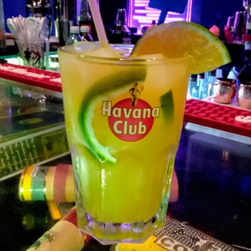 [BB-000774] Screwdriver con Absolut